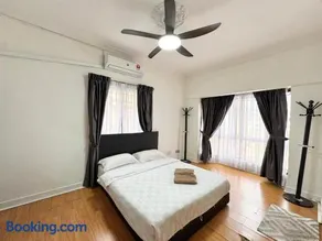 MARINA COURT VACATION HOME 3 BEDROOMS - Kota Kinabalu - Image 2