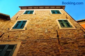 Montegrazie Apartment - Image 1