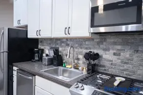 Brand New 3BR 2BA next to Central Park, elevator - Image 2