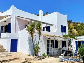 Private Beach House Greece - Image 2