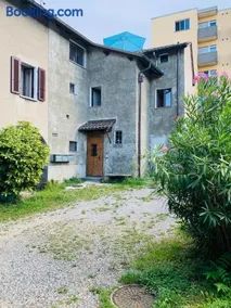 Duplex in casa rurale con cortile privato - Image 1