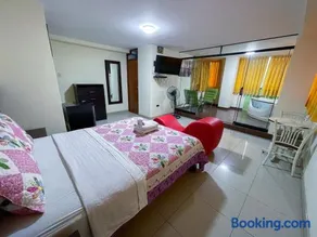 Hostal El Click - Image 3