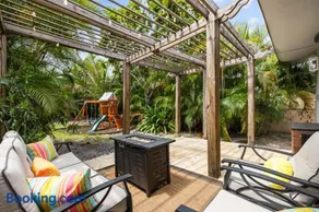 Cozy Dania Beach House with Fenced Backyard - Image 4