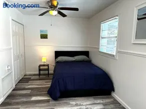 2 Bed Altamonte Springs Apartment Unit #1 - Image 5