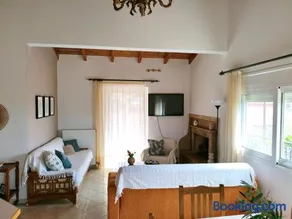Fox's Den - Alepochori's Sea & Mountain View Balcony! - Image 4