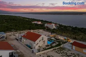 Villa Anka Maslenica - Image 1
