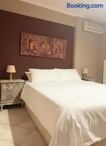 Art Suites Mesologgi - Image 2