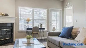 Landing Modern Apartment with Amazing Amenities (ID1007X548) - Image 3