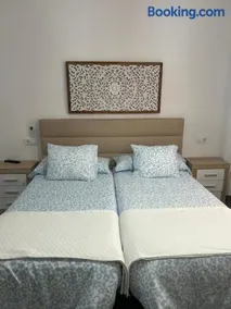 Apartamento en Urbanización Residencial - Roble, 5 - Image 2