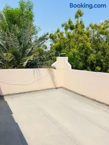 AL HUWAILAT 3 BED ROOM DELUX APPARTMENT b - Image 1