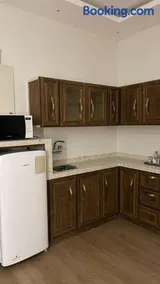 شقق منزل الشرقي للشقق المخدومة - Image 5