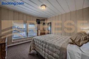Mid-Century Cabin - Image 2