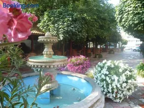 Hotel Centrál Šaľa - Image 2