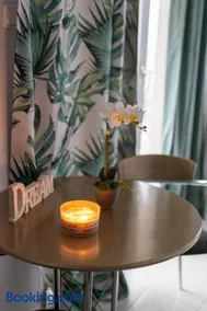 Hotel Christina - Happy Days - Image 4