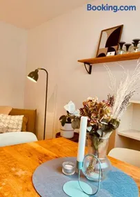 Odw homes - small cozy old town apartment - Image 5