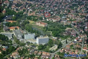 Bíbor Apartman - Image 2