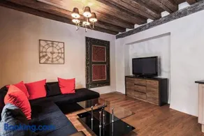 AirHome - Kuninga Apartment - Image 4