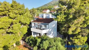 Nautilus-Bay Holiday home with 5 rooms, on the beach, for 2-9 persons - Image 1