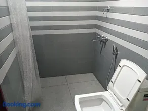 KRK ROOMS Kottarakara - Image 4