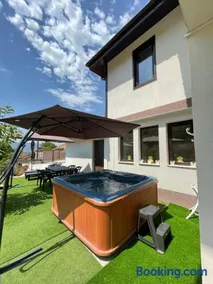 Kassandrova Guest House & Spa - Image 2