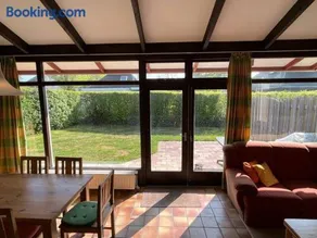 Knusse bungalow op groen park! - Image 2