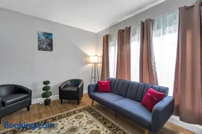 Cozy 1BR Buffalo Home Near Canalside, Allentown Sleeps 4, Pet-Friendly, Easy First-Floor Access - Image 5