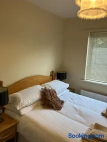 Whitethorn Cottage, Palmfield - Image 3