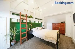 School Cottage conversion - Image 2