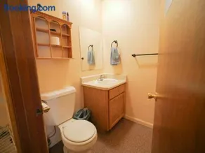 Ashland Commons Hostel - Image 4