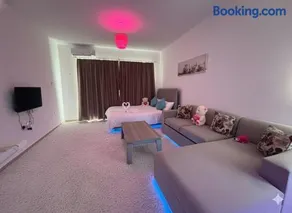 Hotel apartment studio - Image 1