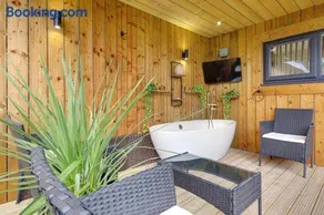 Little Paddock - Image 4