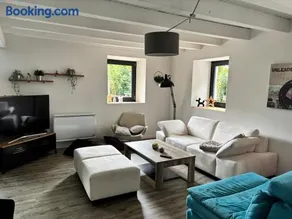 Maison en lisière de forêt, montagne et vignobles - Image 3