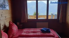 Chalet Hinkelstein in Beatenberg traumhafte Aussicht auf Eiger Mönch & Jungfrau - Image 3