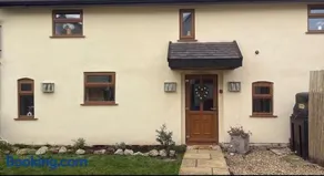 Rustic Retreat in Stafford Countryside - Image 1