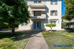 F&D HOME Spinea - Image 1