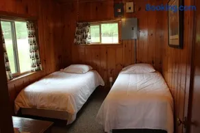 Cabin 6 - Image 5