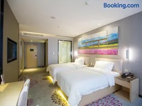 Lavande Hotel Chengdu Xihe Bolin Plaza - Image 1