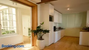 Moderne Altbauwohnung, liebevoll eingerichtet im Herzen von Bern. - Image 3