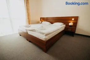 Noclegi - Apartamenty Żołynianka - Image 1