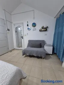 בית המזל Fortune House - Image 2
