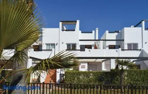 2 bed apartment on Condado De Alhama with roof solarium N5 - Image 2