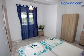 Ammos Beach Apartment - Image 2