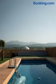 Mindori glamping - Image 2