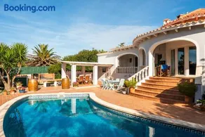 Villa mit Garten, privatem Pool und Grill - Image 3