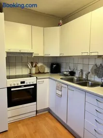 Central Apartment in Alta with Free Parking - Image 2