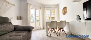 Acogedor apartamento en el corazón de Calella, a solo 2 minutos de la playa - Image 2