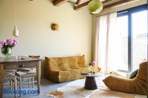 Walingsuites - Image 4