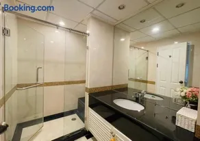 Supalai Oriental Place - Image 1