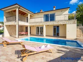 Villa Valente with Pool - Image 1