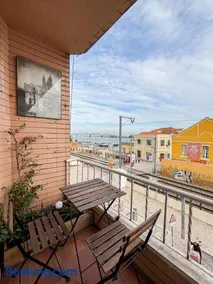 Aquarela do Tejo Guesthouse - Image 5